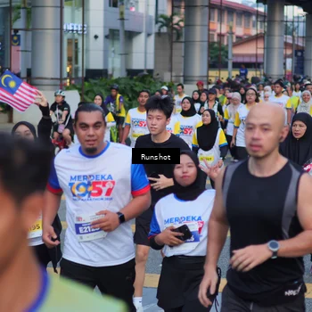 Runner Photo 5026751