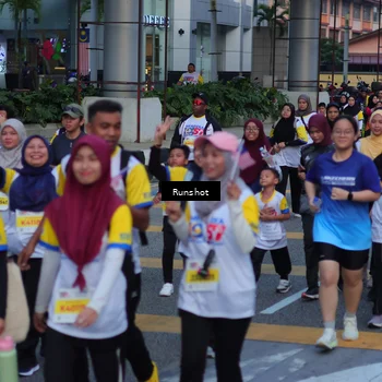Runner Photo 5026752