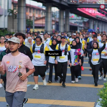 Runner Photo 5026803