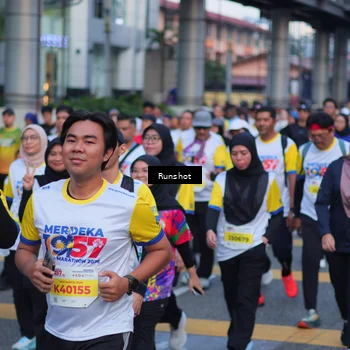 Runner Photo 5026849