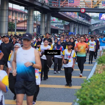 Runner Photo 5026875
