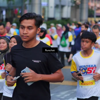 Runner Photo 5026956