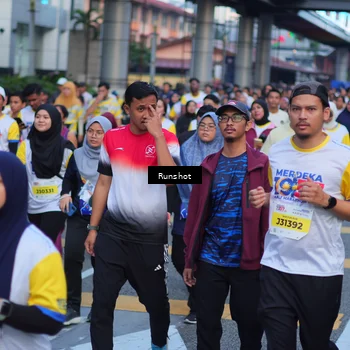 Runner Photo 5026999