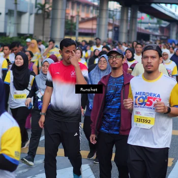 Runner Photo 5027001