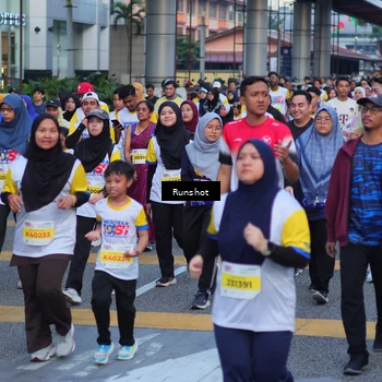 Runner Photo 5027002