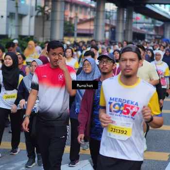 Runner Photo 5027004