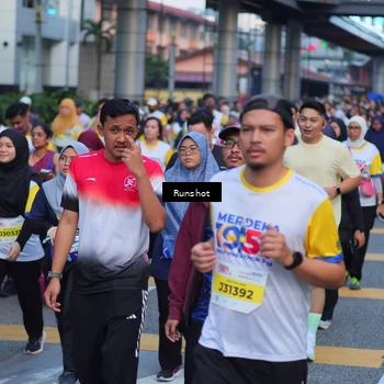 Runner Photo 5027006