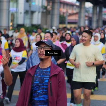 Runner Photo 5027018