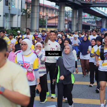 Runner Photo 5027040