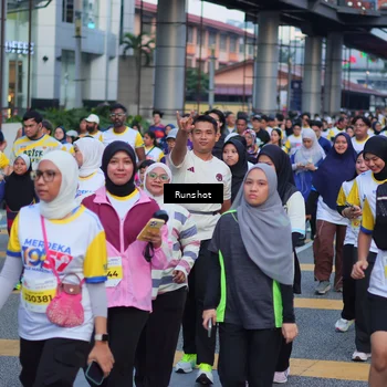Runner Photo 5027048