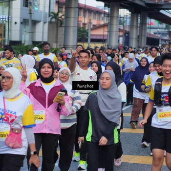 Runner Photo 5027049