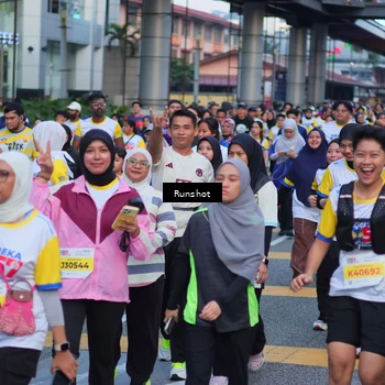 Runner Photo 5027050