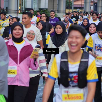 Runner Photo 5027070