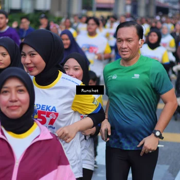 Runner Photo 5027085