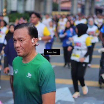 Runner Photo 5027090