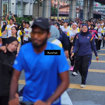 Runner Photo 5027113