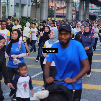 Runner Photo 5027115