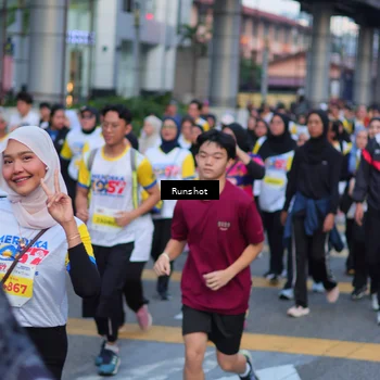 Runner Photo 5027168