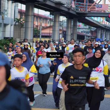 Runner Photo 5027228