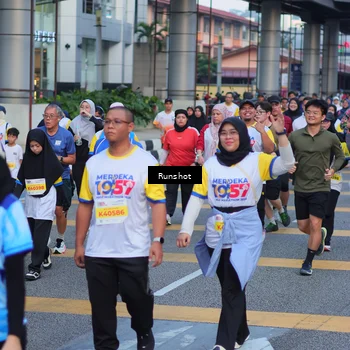 Runner Photo 5027298