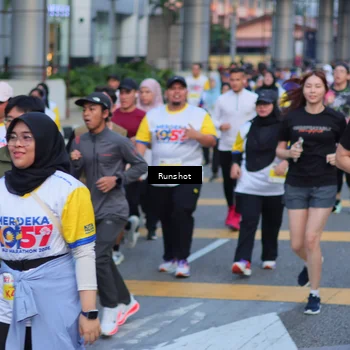 Runner Photo 5027299