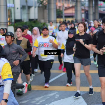 Runner Photo 5027302