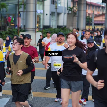 Runner Photo 5027312