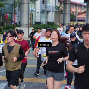 Runner Photo 5027318