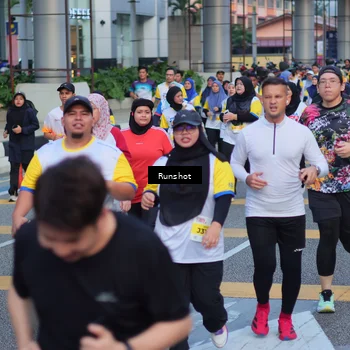 Runner Photo 5027323