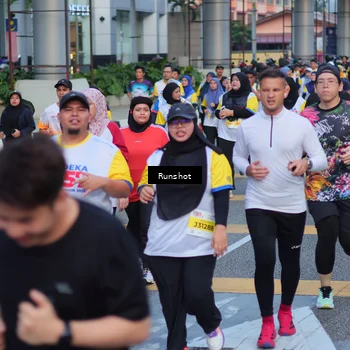 Runner Photo 5027333