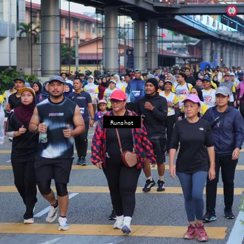 Runner Photo 5027354