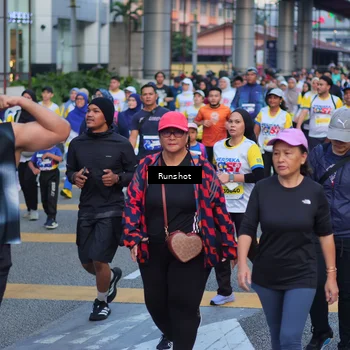 Runner Photo 5027370
