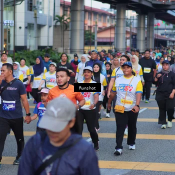 Runner Photo 5027389