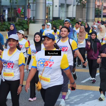 Runner Photo 5027421