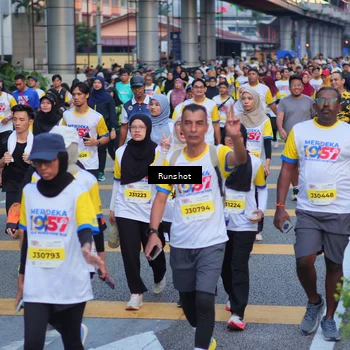 Runner Photo 5027468