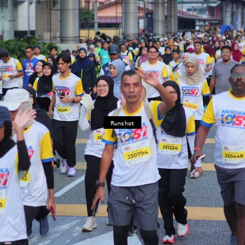 Runner Photo 5027472