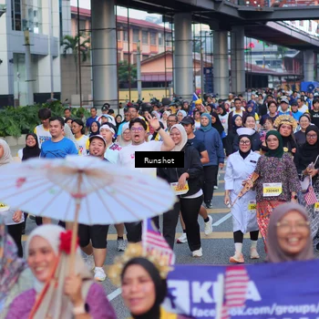 Runner Photo 5027668
