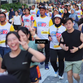 Runner Photo 5027900