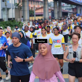 Runner Photo 5027943