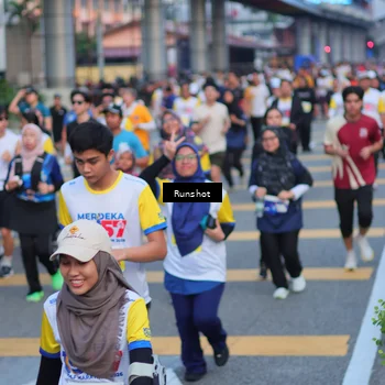 Runner Photo 5027987