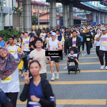 Runner Photo 5028006