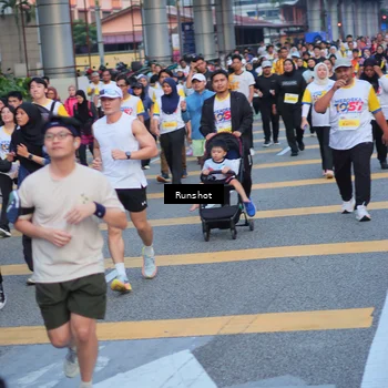 Runner Photo 5028011