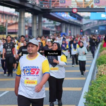Runner Photo 5028040