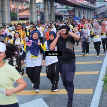 Runner Photo 5028043