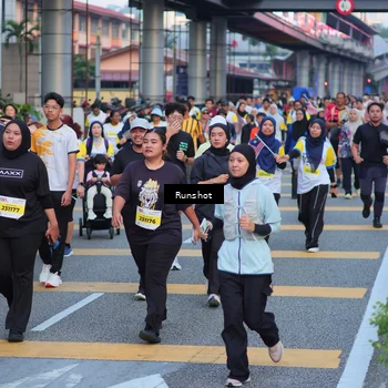 Runner Photo 5028047