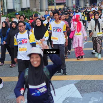 Runner Photo 5028115