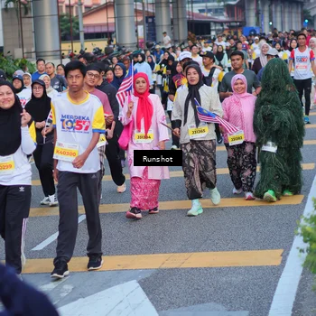 Runner Photo 5028120
