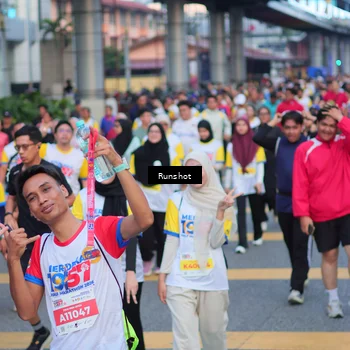 Runner Photo 5028205
