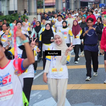 Runner Photo 5028215