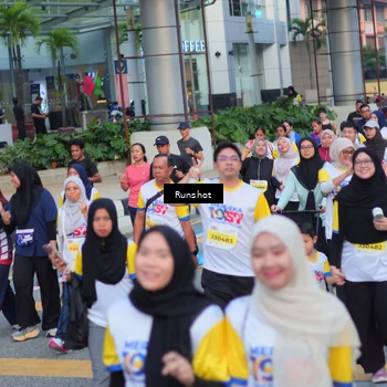 Runner Photo 5028221